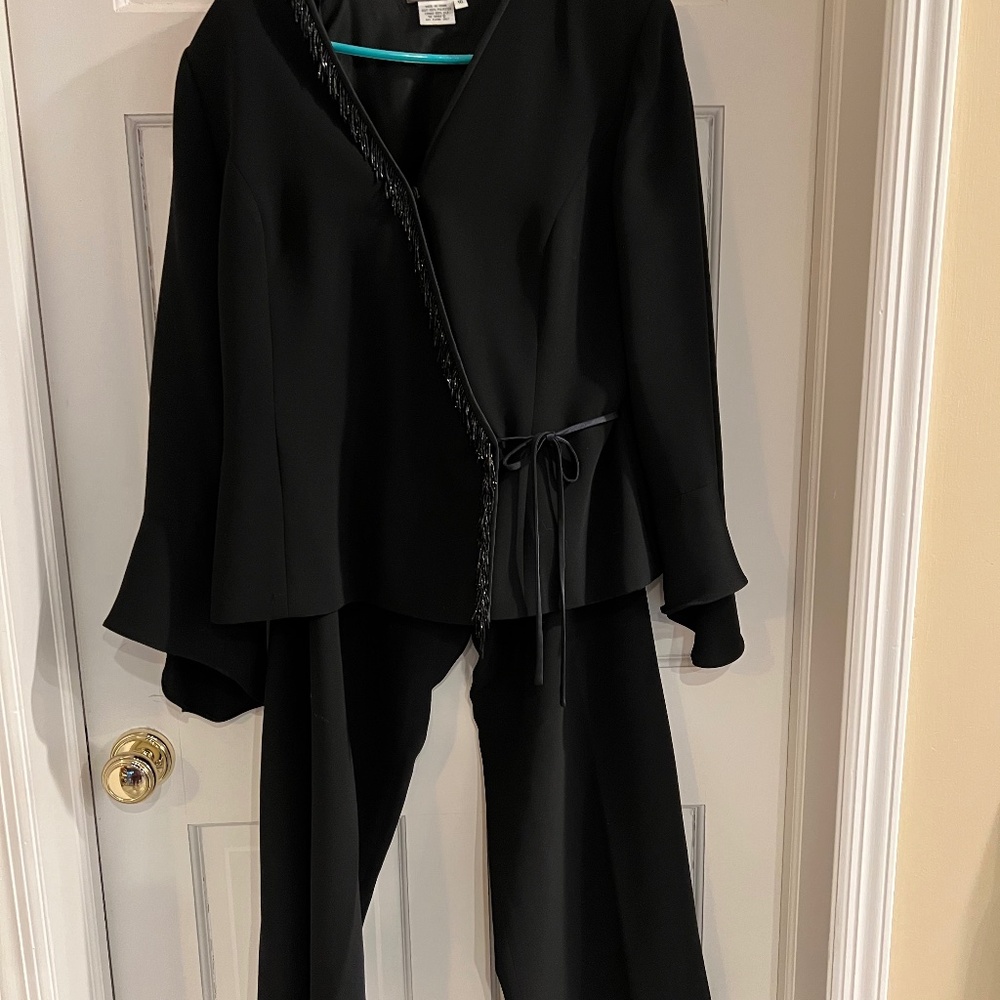 Two piece pant set